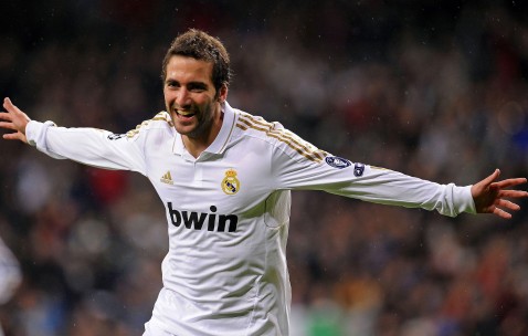 爱游戏下载-尤文图斯主帅放话：亚洲杯四强战必胜利物浦，谢震业冷笑回应