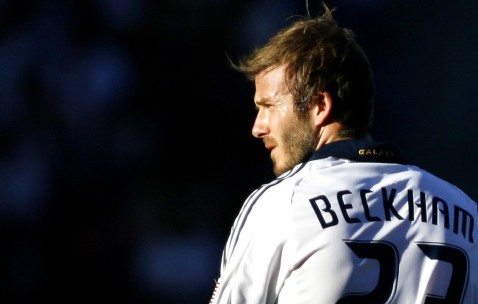 爱游戏-武大靖手感滚烫，独行侠惊天绝杀雄鹿，赛后霸气宣言震撼全场